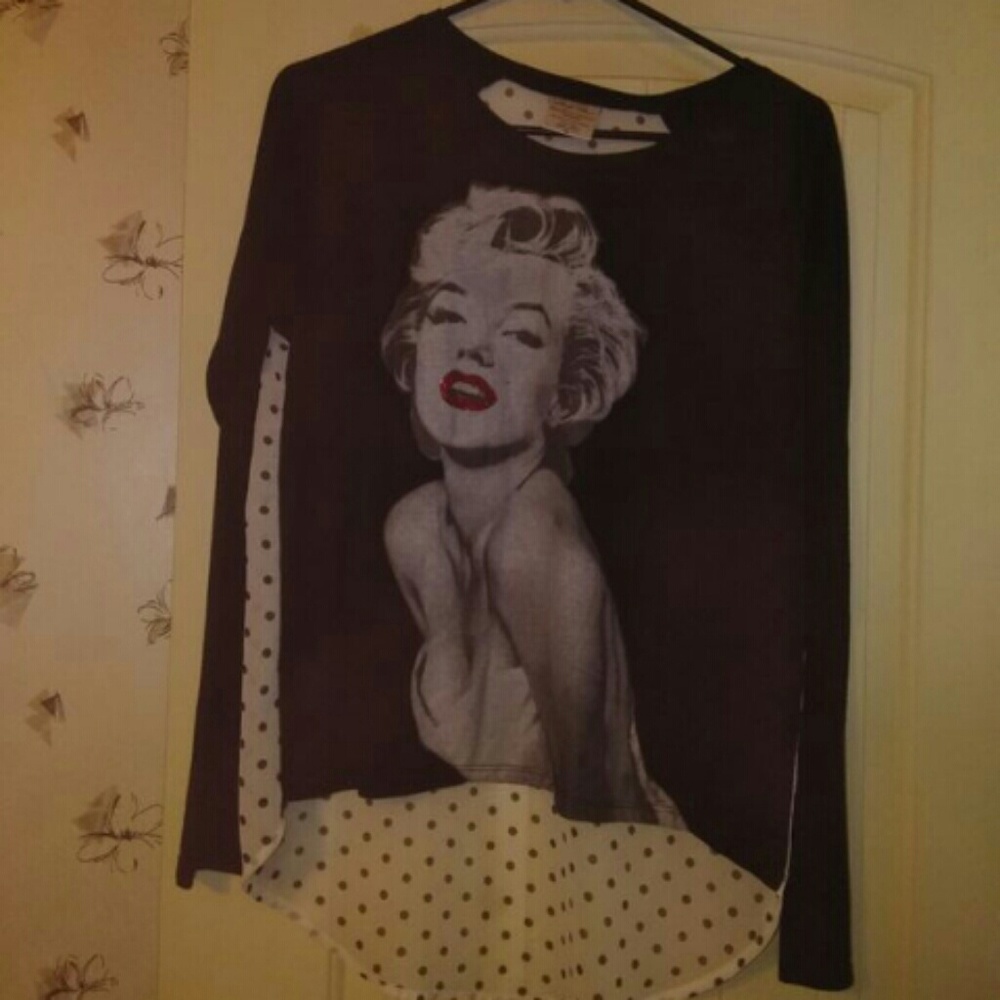 Marilyn Monroe shirt